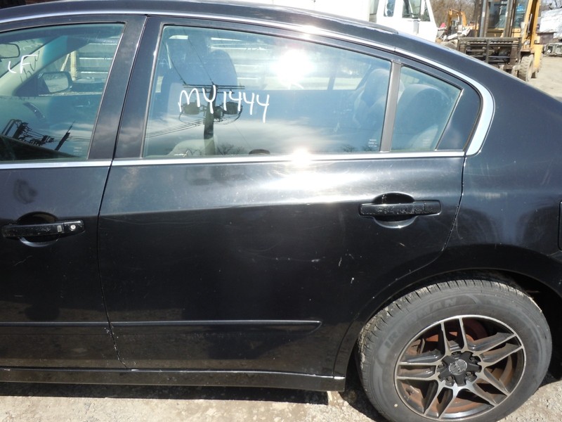2007-2012 Nissan Altima Sedan Rear Door Assembly Driver Left Electric OEM KH3