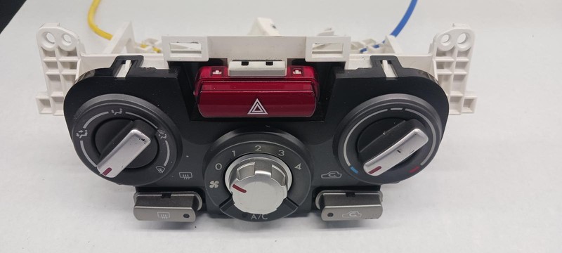 09-'13SUBARU FORESTER Heat AC Controller Module OEM 1 Year Warranty!!
