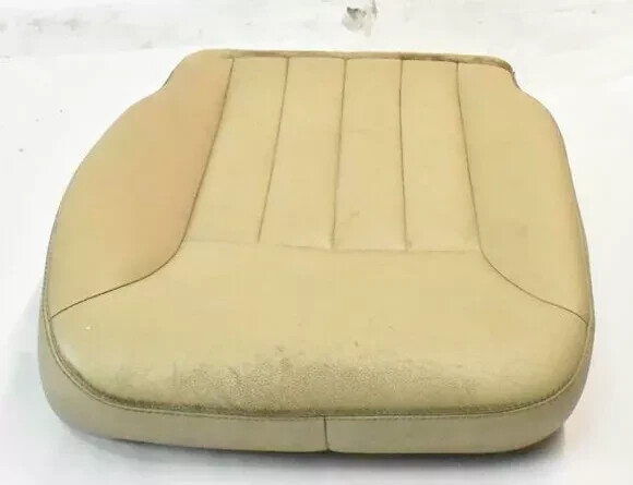 06-10 Mercedes W251 R500 ML350 Front Right Passenger Side Lower Seat Cushion OEM