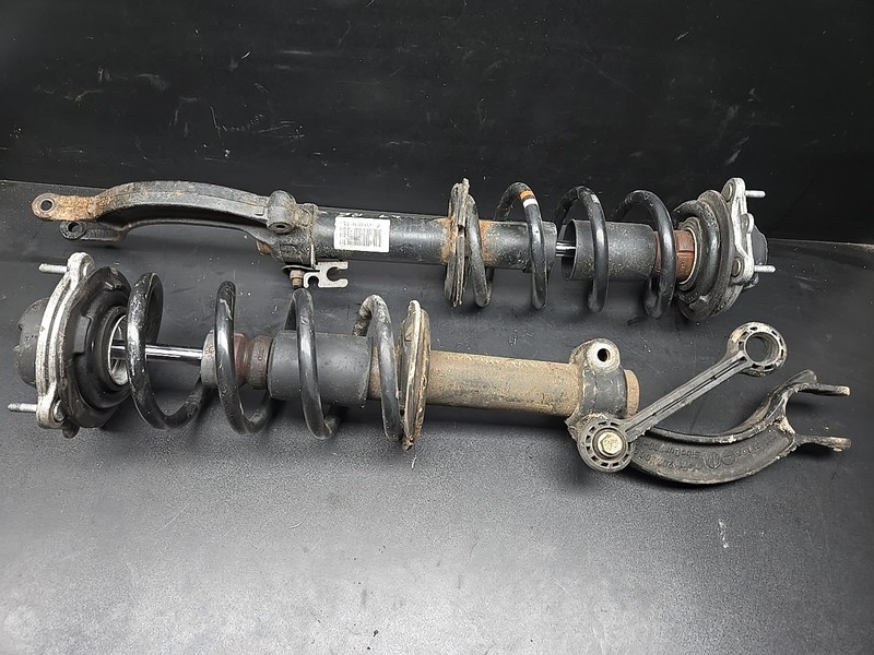 2012-2017 AUDI A6 A7 S7 RS7 FRONT LEFT / RIGHT SUSPENSION SHOCK STRUT OEM