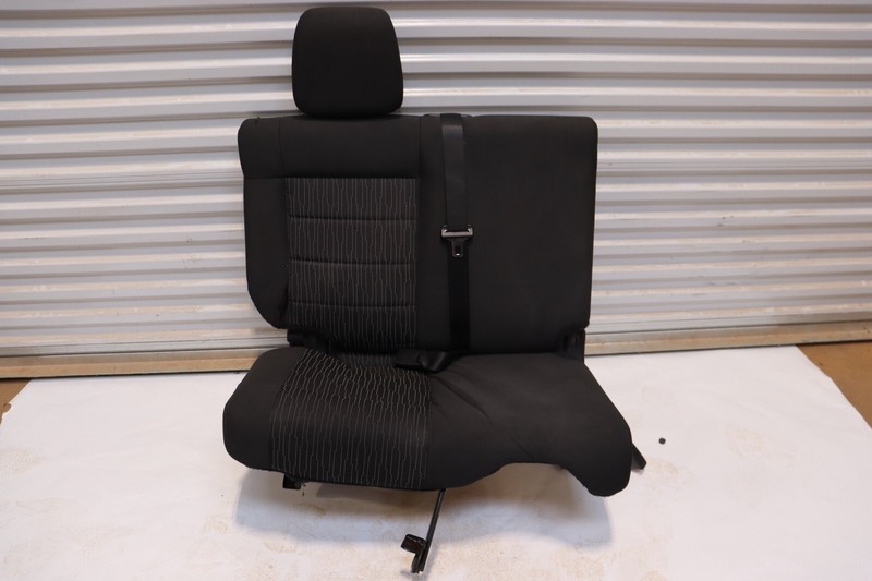 2010-2012 JEEP WRANGLER REAR RIGHT SIDE SEAT COMPLETE CLOTH OEM