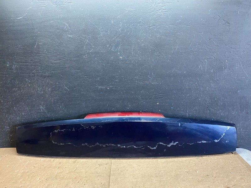 2007-2014 Chevrolet Tahoe Suburban Yukon Spoiler Wing 3rd Brake Light n5725 DG