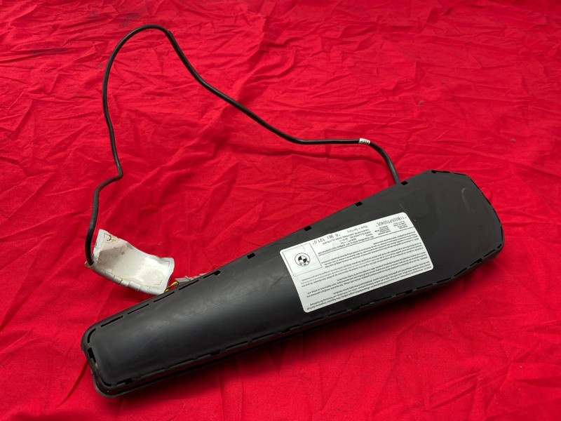 08-13 BMW E88 128 135 Convertible Front Left Driver Side Seat Module Panel OEM✅