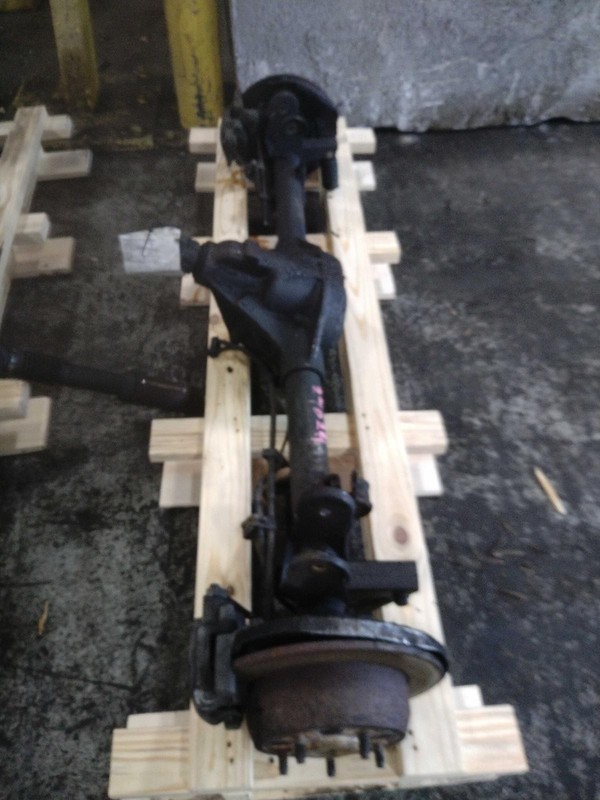 2003 Jeep Grand Cherokee 4WD Drive Axle Assembly OEM 61223, 212K Miles