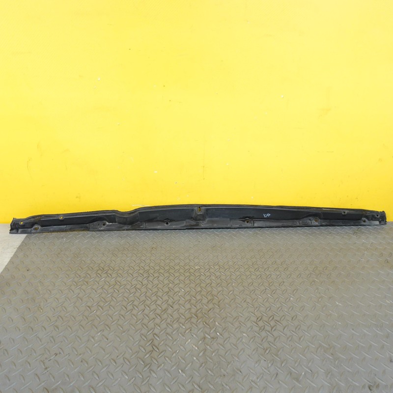 2017-2024 CHRYSLER PACIFICA FRONT WIPER COWL VENT PANEL SUPPORT OEM 68228473AB