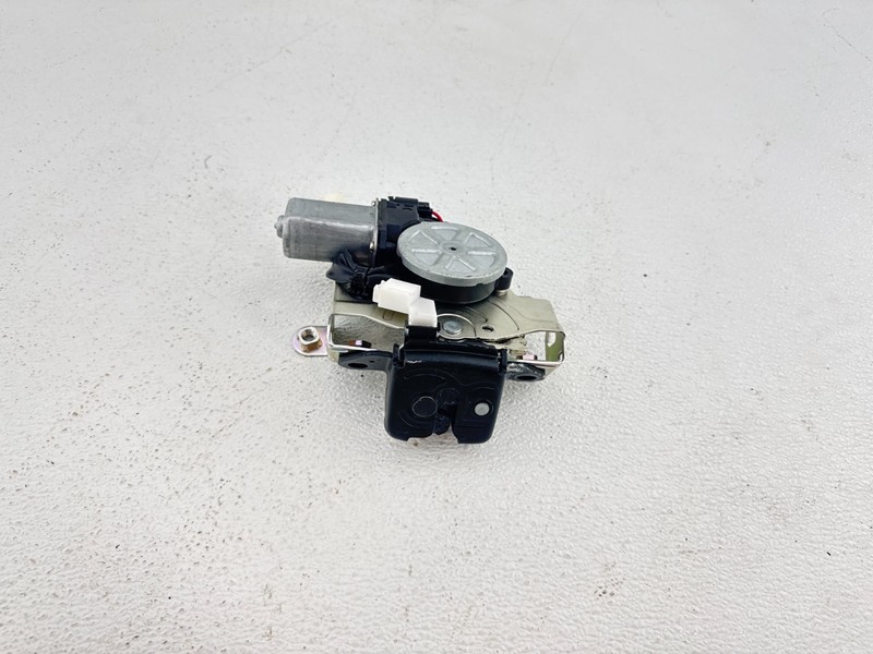 2019-2024 Subaru Forester Rear Tailgate Lock Latch Actuator 63032SJ101 OEM