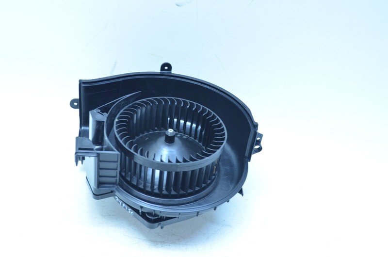22-24 BMW i4 G26 HVAC AC HEATER BLOWER MOTOR FAN OEM