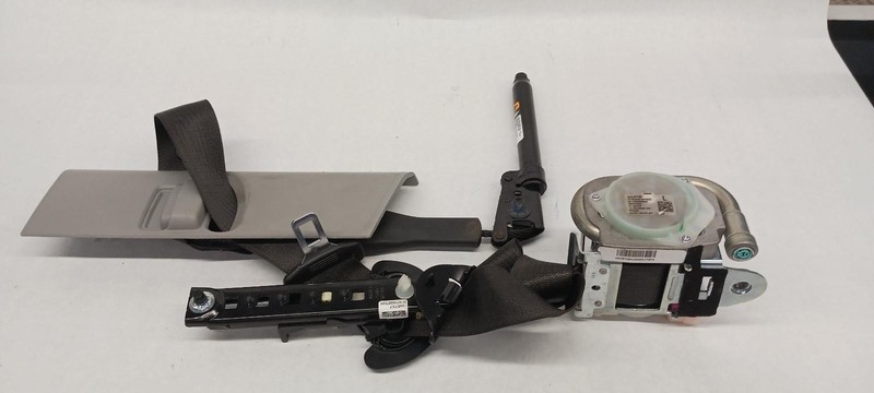 17 CHEVROLET TRAX Front Seat Belt driver retractor black OEM