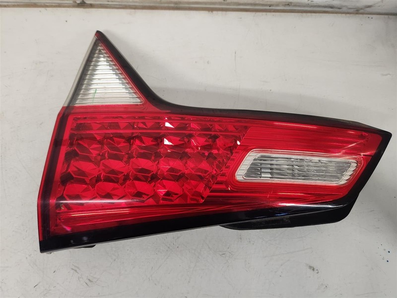2019-2022 Honda Hr-V Rear Passenger Trunk Brake Tail Light Lamp 34150-T7a-A31