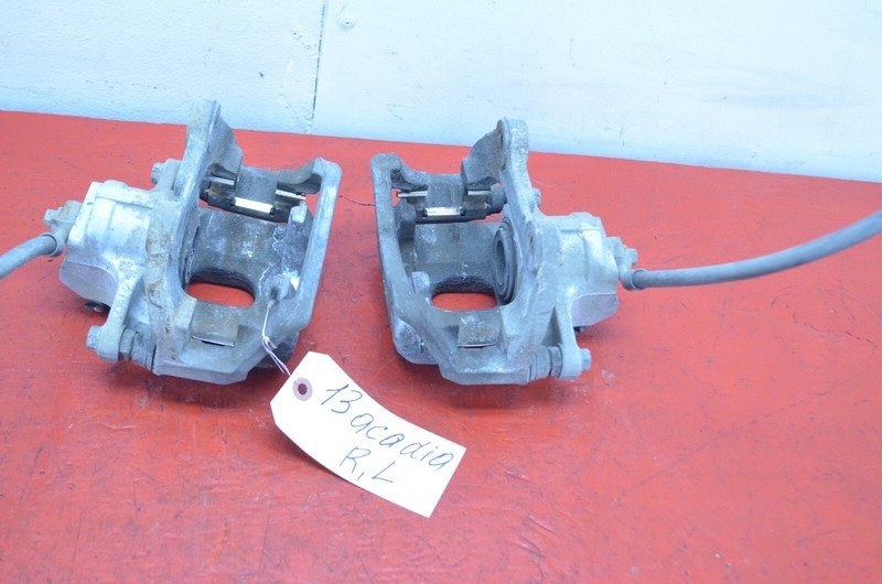 07-17 GMC ACADIA FWD REAR RIGHT / LEFT BRAKE CALIPER SET OEM