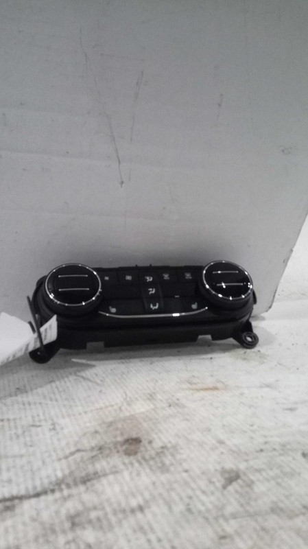 2020 Buick Encore GX A/C Selector Switch OEM Blue 42726408 114k Miles