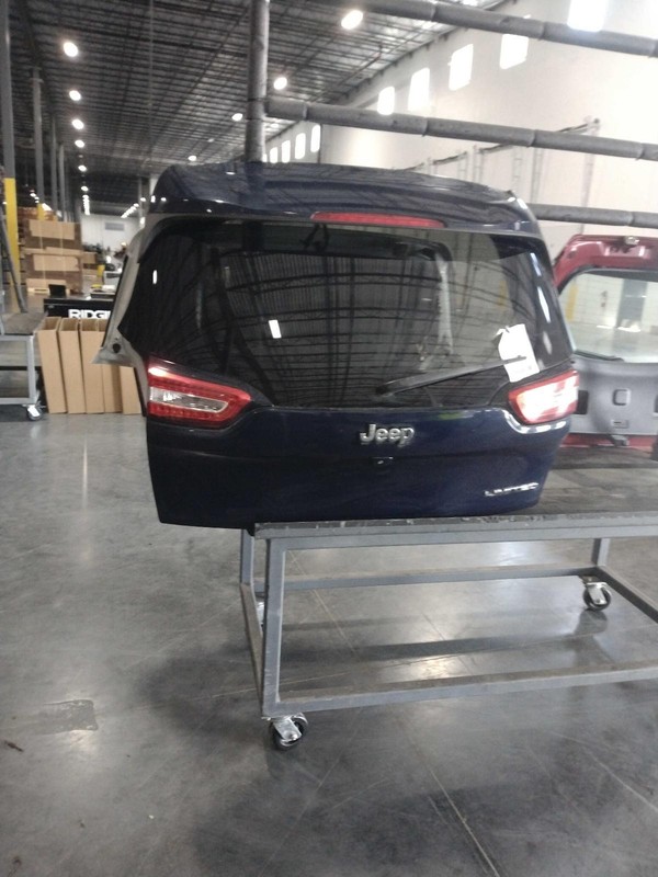 Used Deck Lid fits: 2015 Jeep Cherokee w/o rear view camera light tint glass Gra