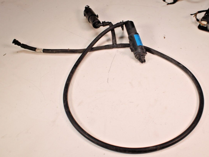 BMW 3 Series E92 E93 LCI Headlight Washer Hose Line Head Lamp W Sprayer 7269651