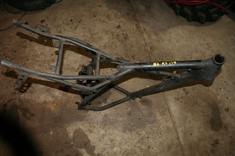 1982 Suzuki RS175 Main Frame OEM 82 F