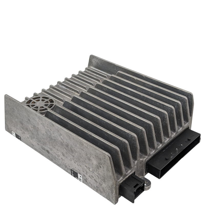 2012-2015 MERCEDES C E G GLK CLASS (W204 W212 X204 X463) BECKER AUDIO AMPLIFIER