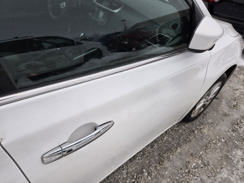 Passenger Right Front Door Electric Fits 13-19 SENTRA 3631788
