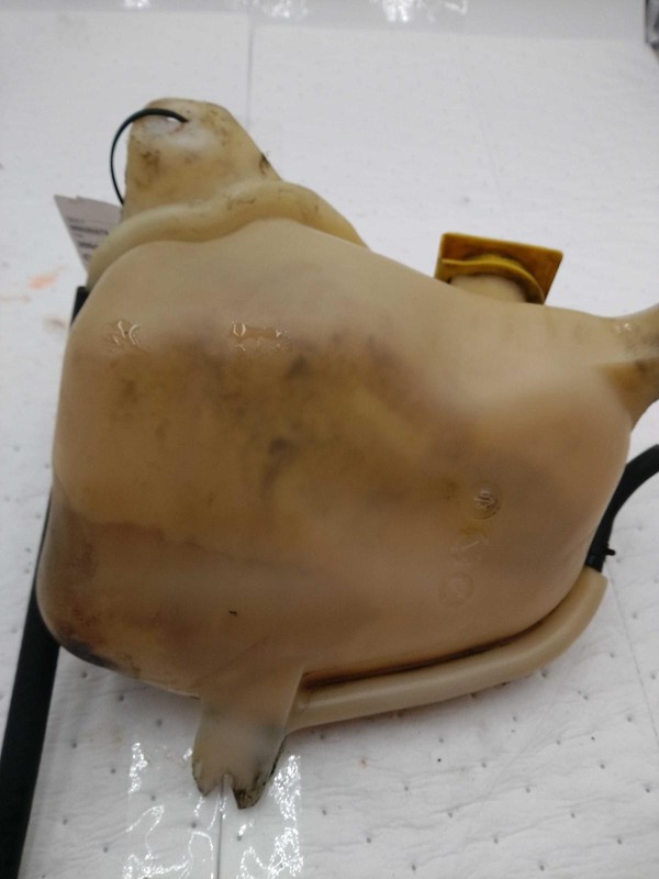 Used Engine Coolant Reservoir fits: 2004 Jeep Grand cherokeeGrade A