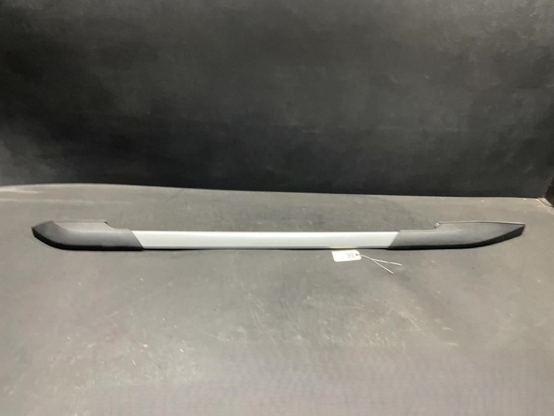 Left Roof Rack Rail 2020 GMC Acadia 84497934 2017 2018 2019 2021 2022 2023 X