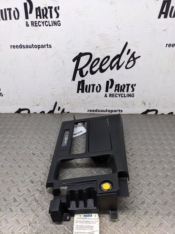 1996 Chevrolet Corvette Shifter Bezel Console Automatic Transmission A/T 1183855