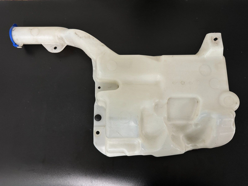 🟢 2018 - 2020 Ford Fusion Window Washer Tank Bottle and Windshield Washer Pump