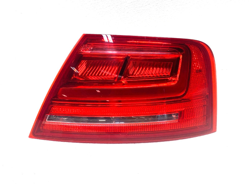 11-14 AUDI A8 S8 D4 RIGHT OUTER TAIL LIGHT LAMP TAILLAMP QUARTER OEM #A0.42