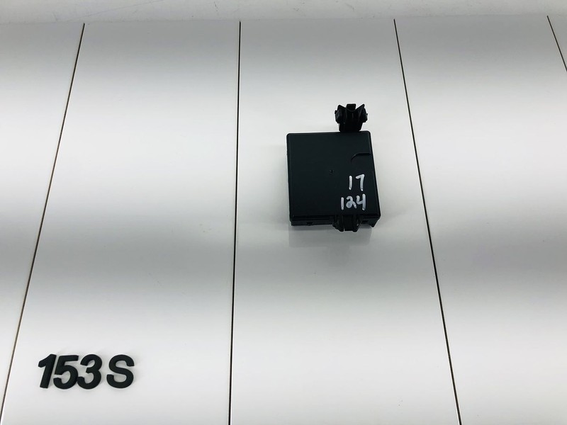17-18 FIAT 124 SPIDER POWER SUPPLY COMPUTER CONTROL MODULE OEM