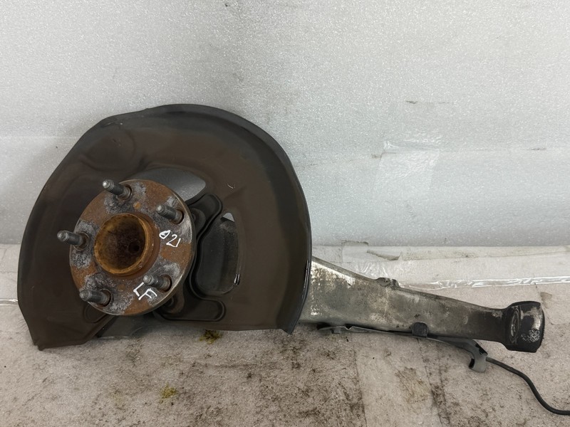 01-06 LEXUS LS430 UCF30L RWD FRONT LEFT SPINDLE KNUCKLE WHEEL OEM #021