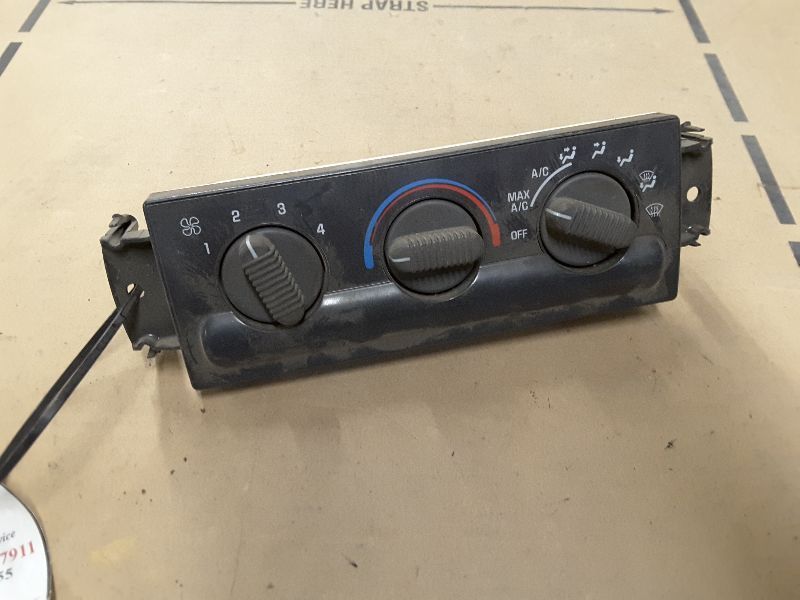 99 00 01 02 03 04 S10 PICKUP TEMPERATURE CONTROL MANUAL MIRRORS 87186