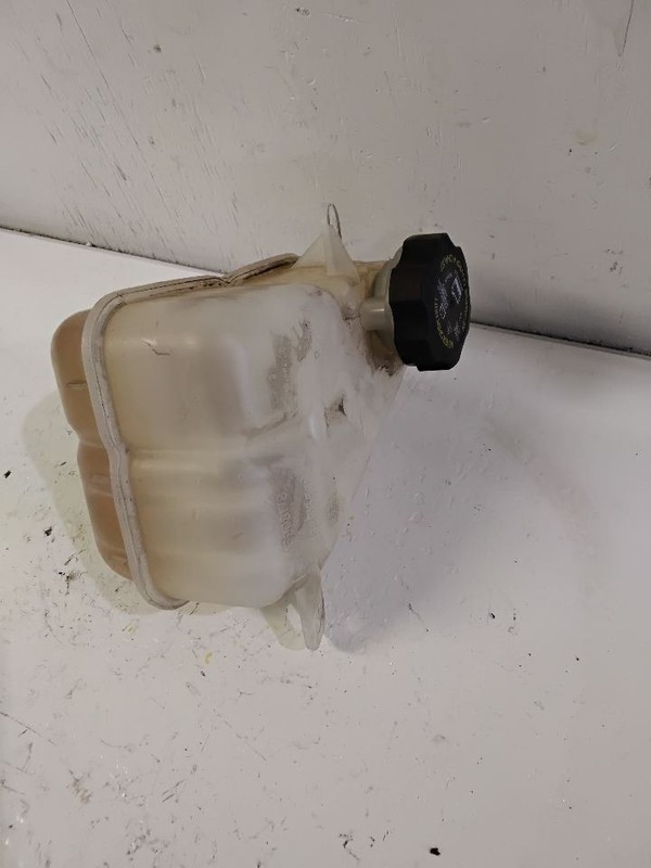 Coolant Reservoir Fits 07-12 MALIBU 3599076