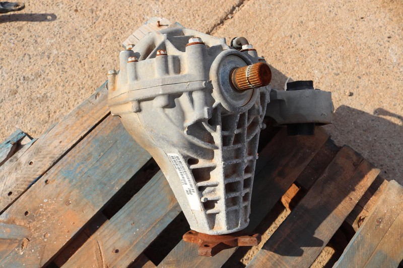 2019-2021 DODGE RAM 1500 4X4 FRONT DIFF DIFFERENTIAL CARRIER AXLE 3.21 RATIO OEM