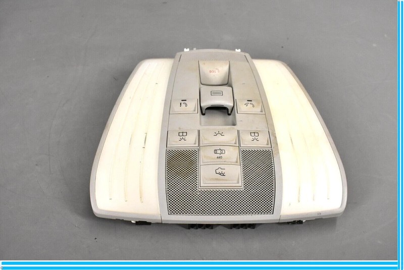 10-18 Mercedes W212 E350 E400 E250 E550 Front Overhead Dome Light Lamp OEM