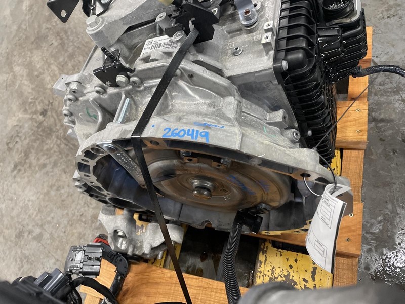 23-'25 CHRYSLER PACIFICA Auto Transmission 9 speed FWD 33k miles 6 Month Wnty!