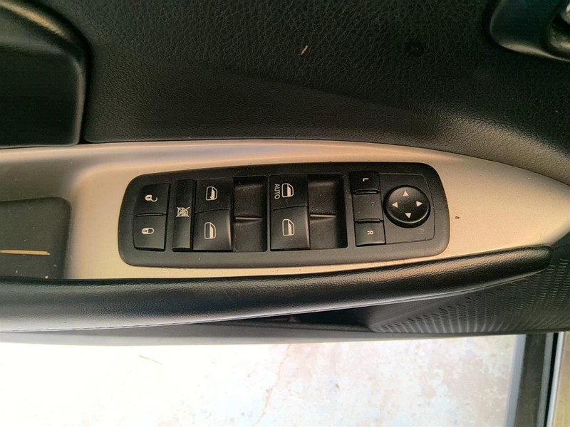 Driver Front Door Switch Driver's Automatic Down Fits 17-20 JOURNEY 1729993