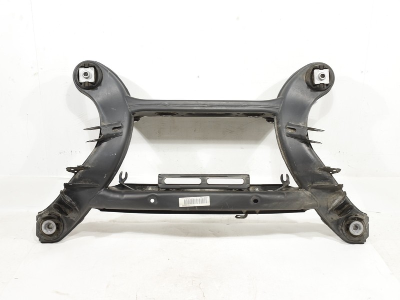 08-15 Mercedes W204 C250 C300 REAR Suspension Subframe Crossmember Carrier OEM