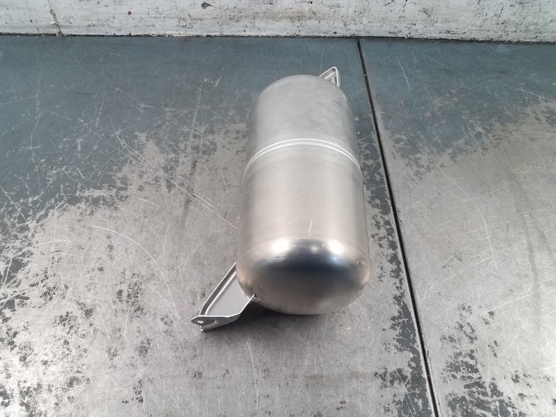 2014 Mercedes AMG E 63 S Air Suspension Tank #7111 VV4