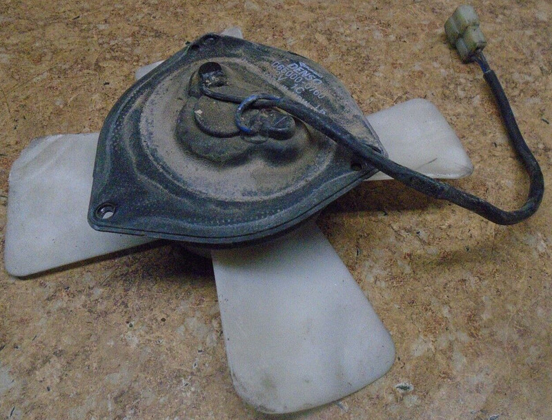 2001 Kawasaki ZG1000 ZG 1000 Concours Radiator Cooling Fan Engine Coolant 2000