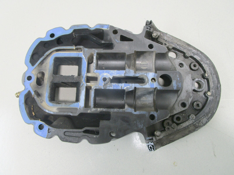 18260A2 Exhaust Adapter Plate Mercury/Mariner V6 Outboards W/O Starboard Fitting