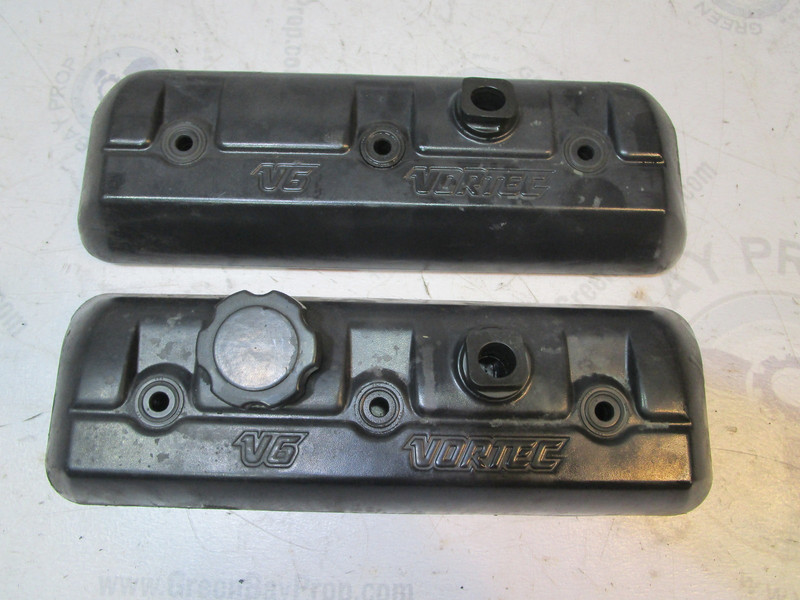 3854949 3854948 Volvo Penta GM Chevy 4.3 V6 Vortec Valve Rocker Cover Set