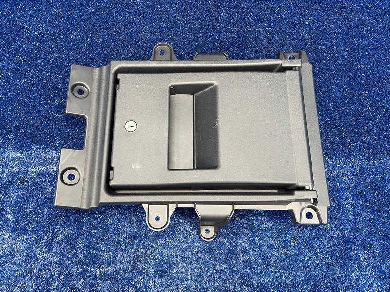 2014–2017 Infiniti Q50 Rear Seat Center Armrest Ski Pass Door OEM 79922-4GA0A
