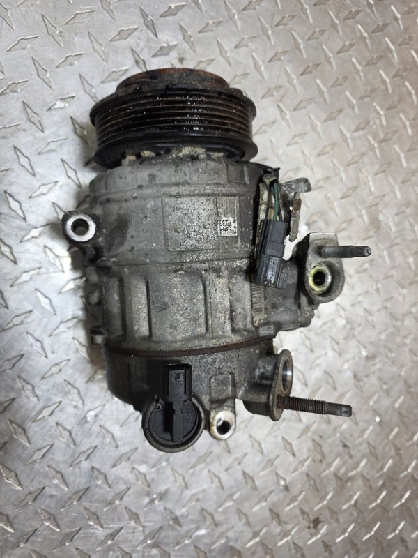 2013 2014 2015 2016 Ford Taurus AC Compressor 3.5l W/o Police Package