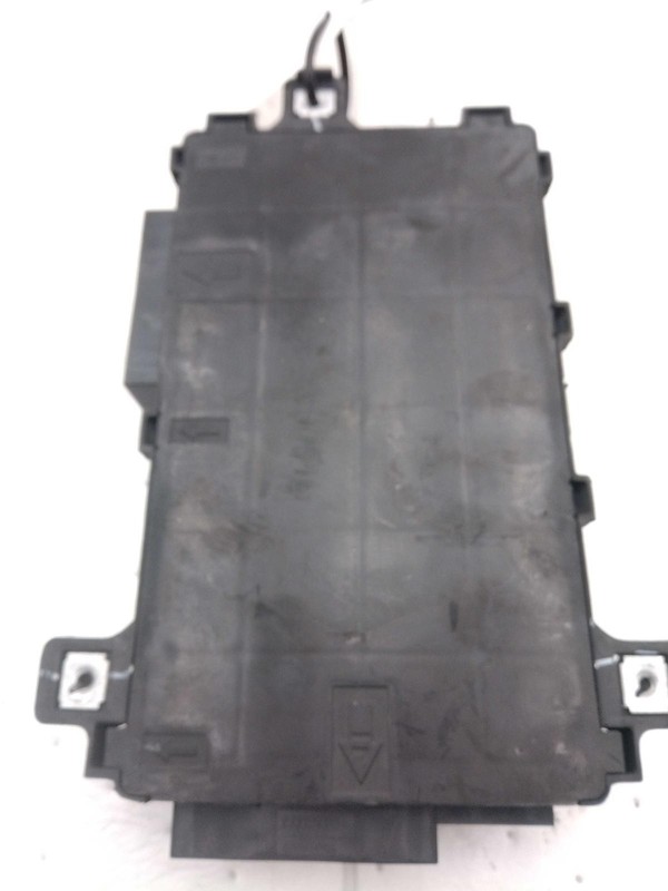 Used Body Control Module fits: 2008 Buick Lacrosse Body Control BCM LH kick pane