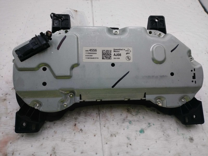 2016 Cadillac XTS Speedometer Gauge OEM Gold 121K Miles NJ25-25203-635567
