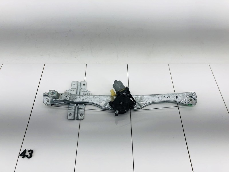 13-17 CHEVROLET TRAVERSE REAR LEFT SIDE DOOR WINDOW REGULATOR W/ MOTOR OEM