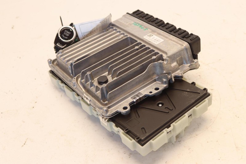 2019 BMW 540I G30 3.0L ECM ENGINE COMPUTER & BODY MODULE W/ IGNITION KEY SET OEM