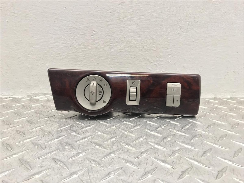 2005 LINCOLN AVIATOR HEADLAMP SWITCH W/WOODGRAIN TRIM OEM