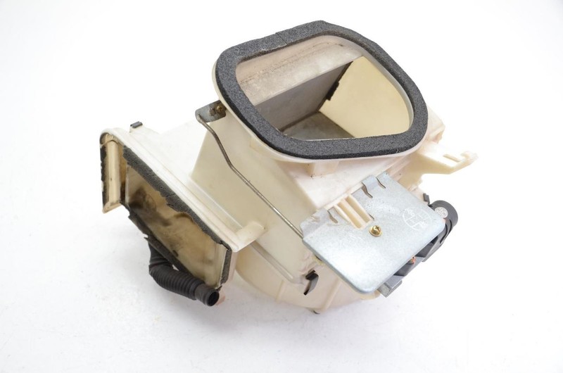 91-93 Nissan 240SX S13 Blower Motor Heater Motor Housing
