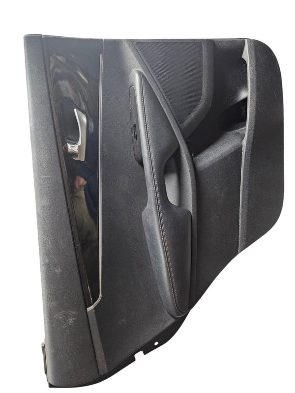 2019 KIA SORENTO LEFT REAR DOOR PANEL TRIMOEM