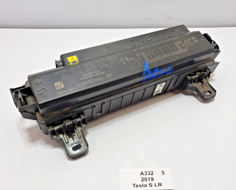 ✅ 2016-2020 OEM Tesla Model X Front Frunk Fuse Relay Junction Box Module Unit