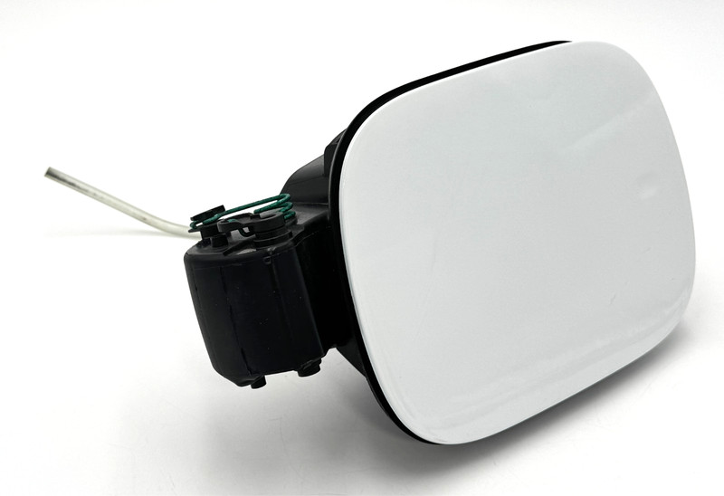 ✅ 19-26 RAM 1500 5th Gen OEM FUEL FILLER DOOR HOUSING ASSEMBLY GAS LID WHITE PW7