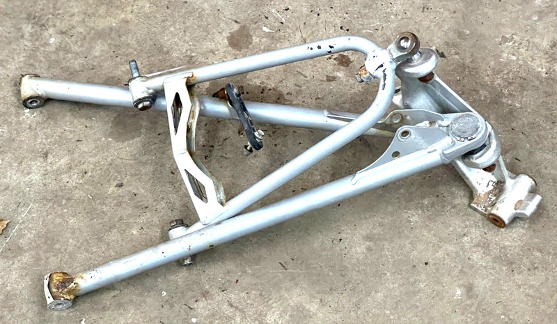 Ski-doo REV XP 600 800 Left Front Lower Upper Control A-Arm 2008+
